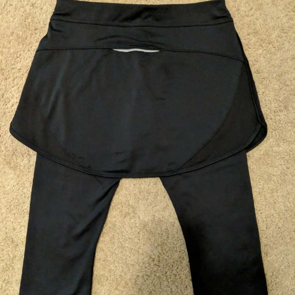 Skirted leggings